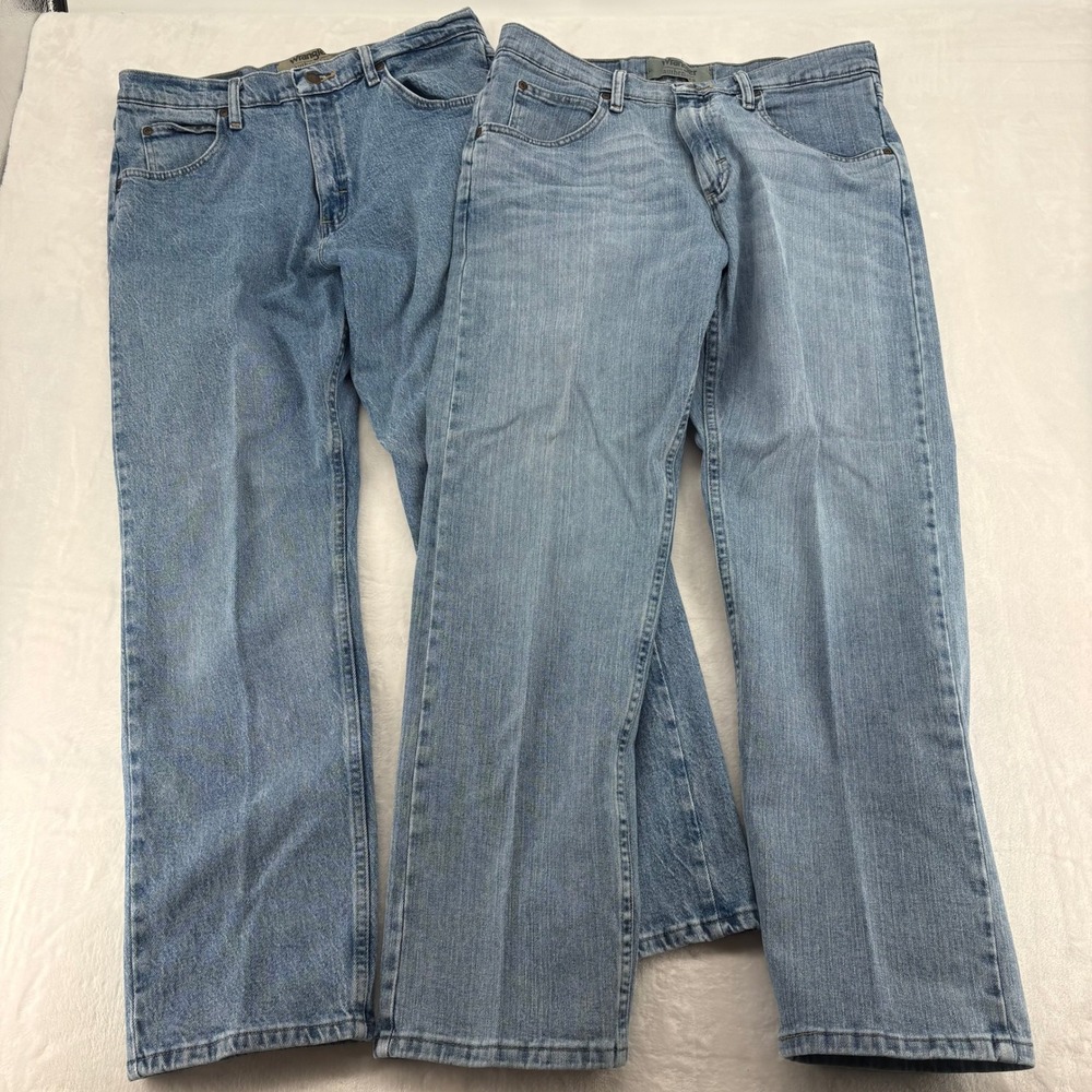 Wrangler Jeans 33x30 Authentics Bundle Blue‎ Light Wash Denim Stretch 10ZM200
